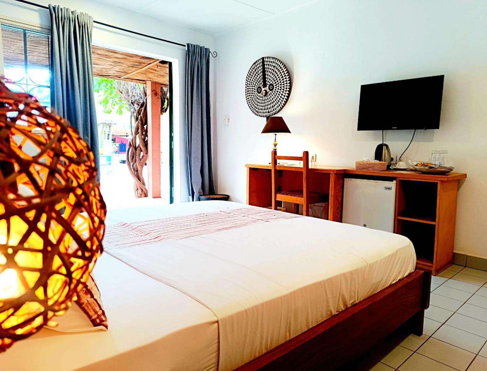 Hotel Les Palmiers Ouagadougou Kültér fotó