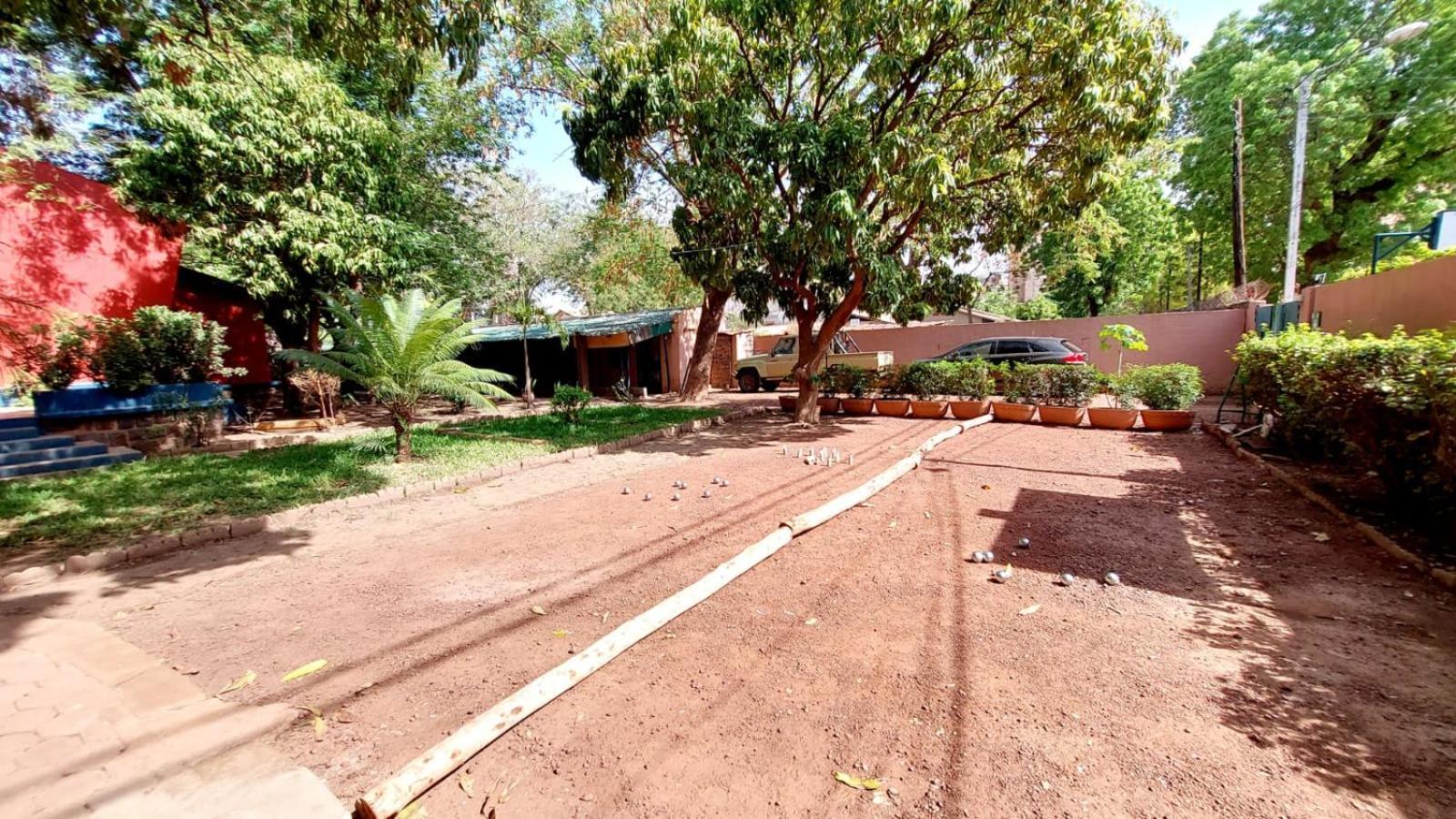 Hotel Les Palmiers Ouagadougou Kültér fotó