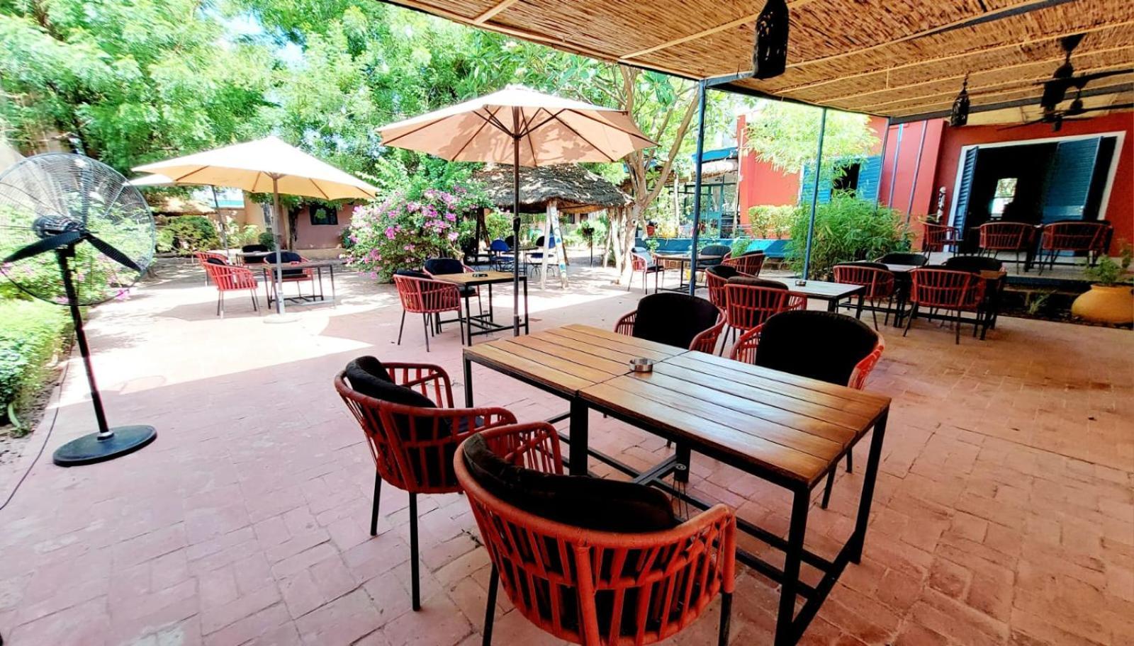 Hotel Les Palmiers Ouagadougou Kültér fotó