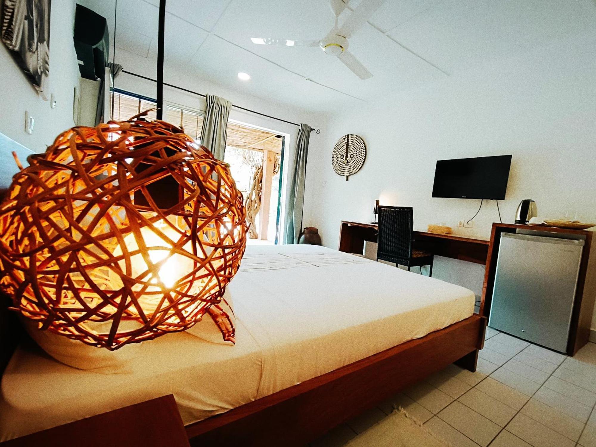 Hotel Les Palmiers Ouagadougou Kültér fotó